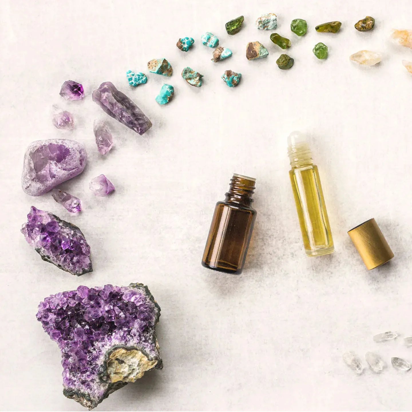 AROMATHERAPY - Oils & Plant extracts - Gemstone-Infused Oils