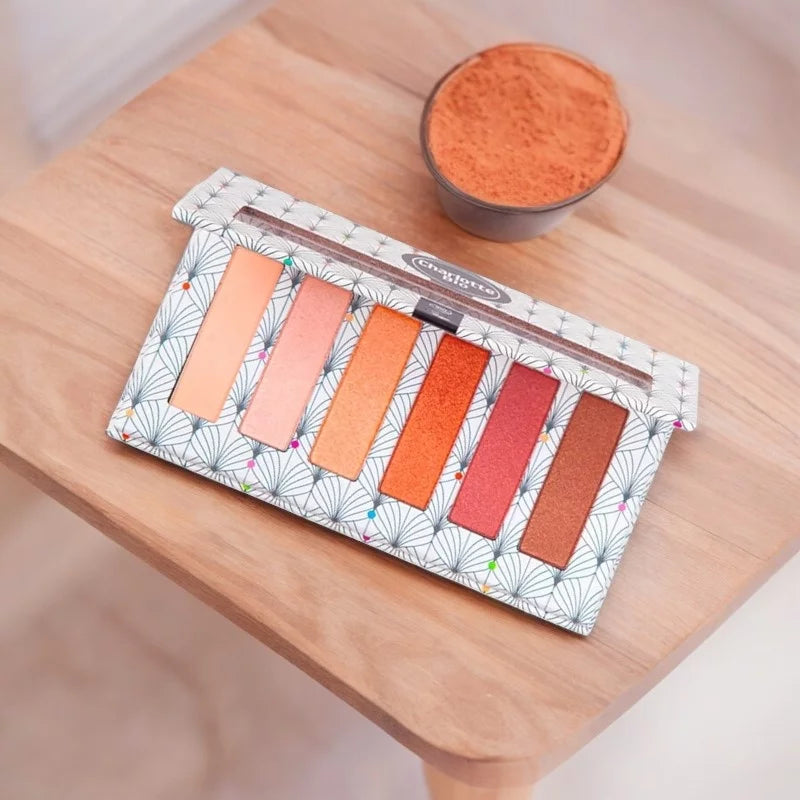 CHARLOTTE BIO - Enchanting Eyeshadow Palette - 🌈 Unleash Your Inner Artist! 🎨✨