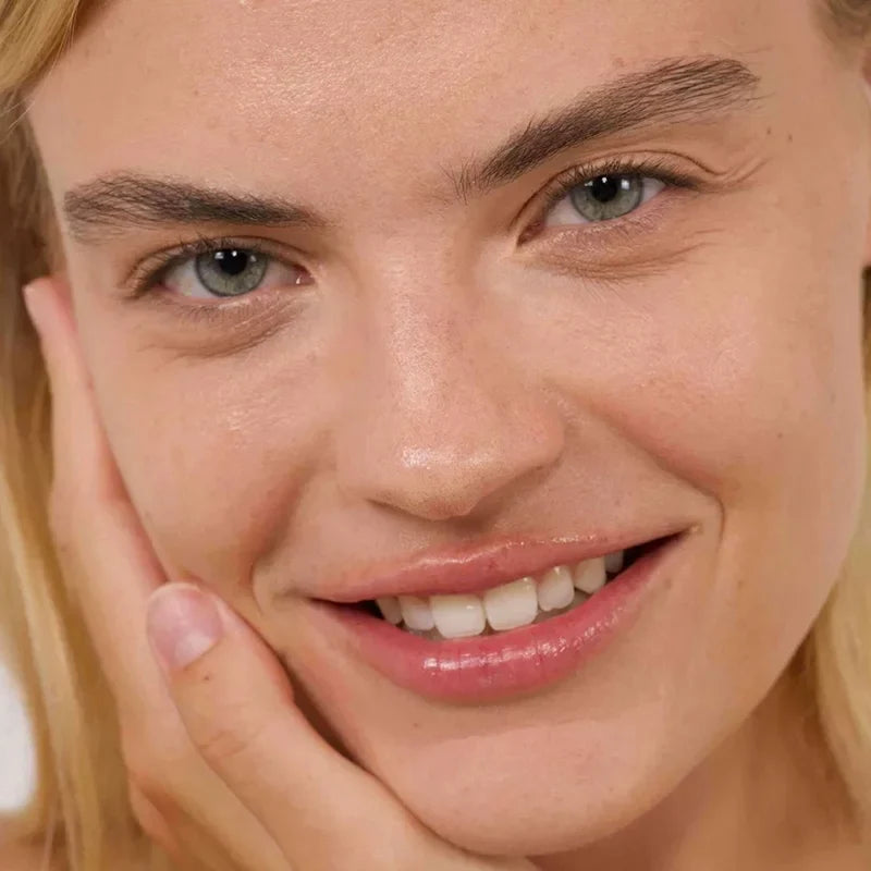 CHARLOTTE BIO - Soin des Lèvres Hydratant - Nourrissez vos Lèvres, Sentez-vous Fabuleuse ! 💄✨
