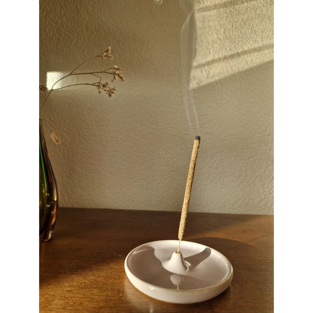 Porte-encens en céramique blanche