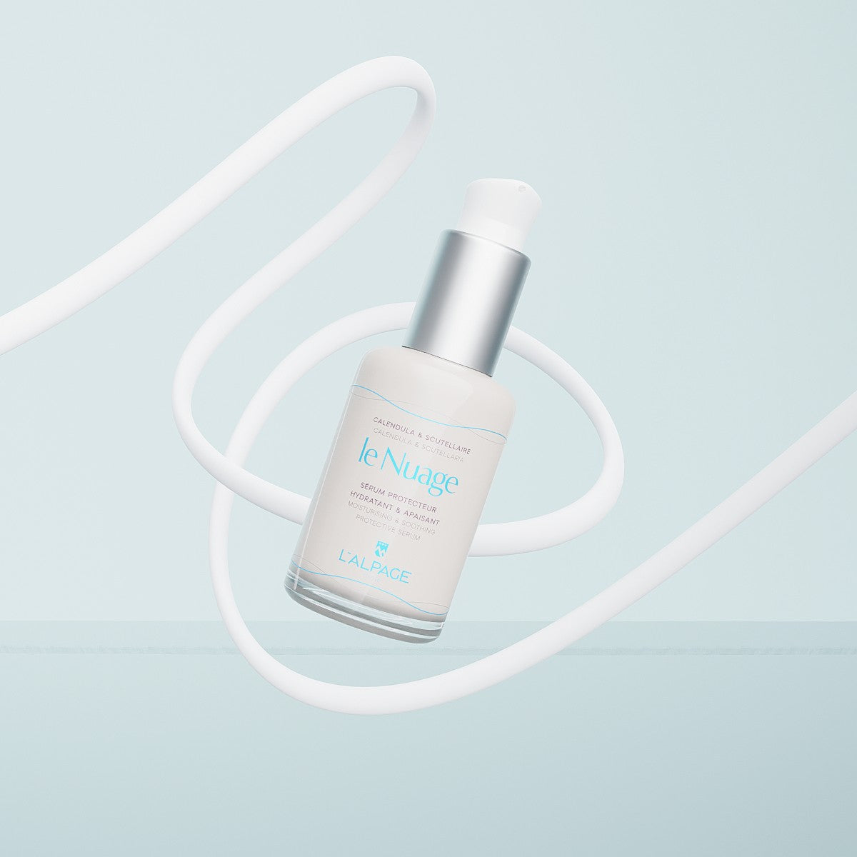 Hydrating & Soothing Protective Serum Le Nuage