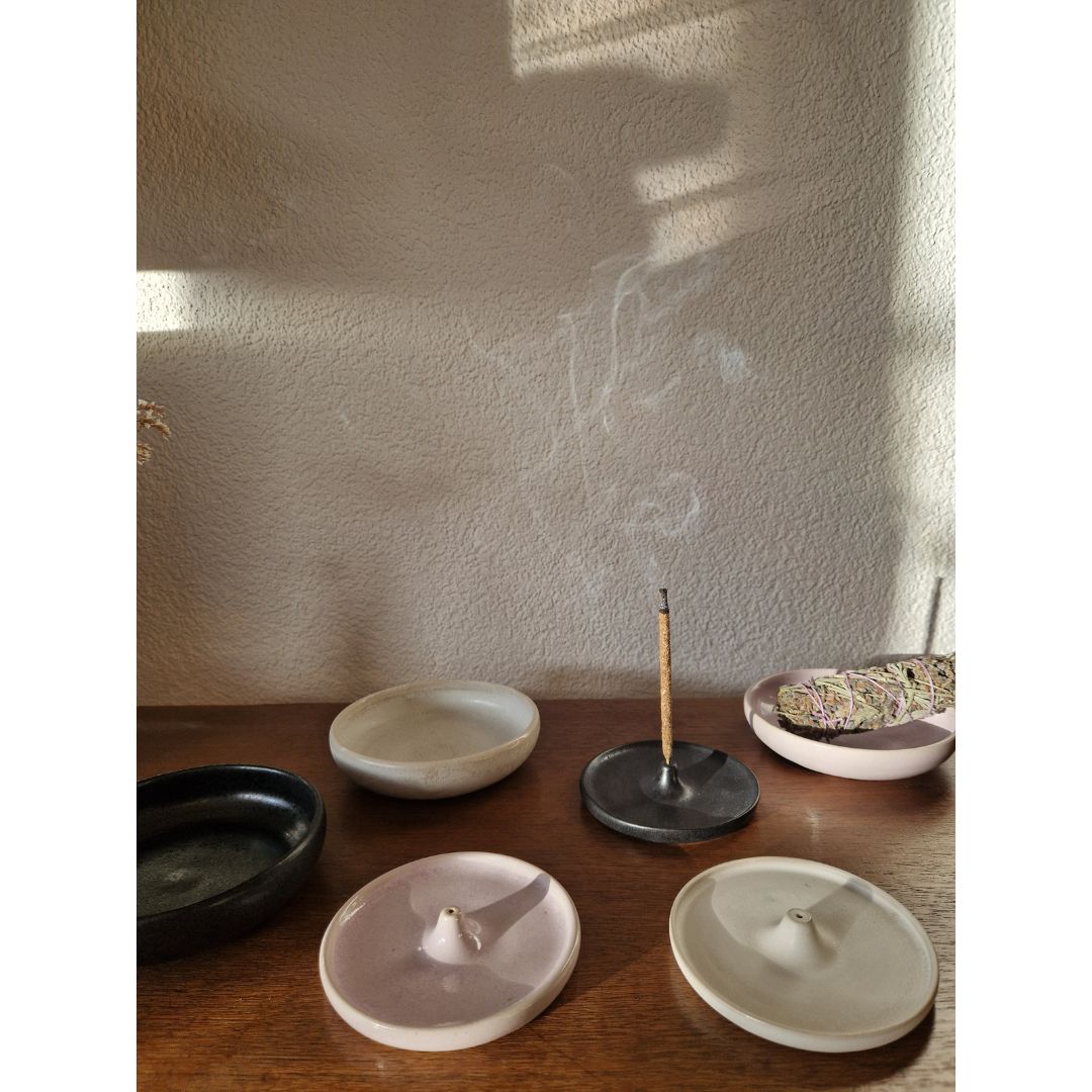 Coupe d'encens en céramique violette