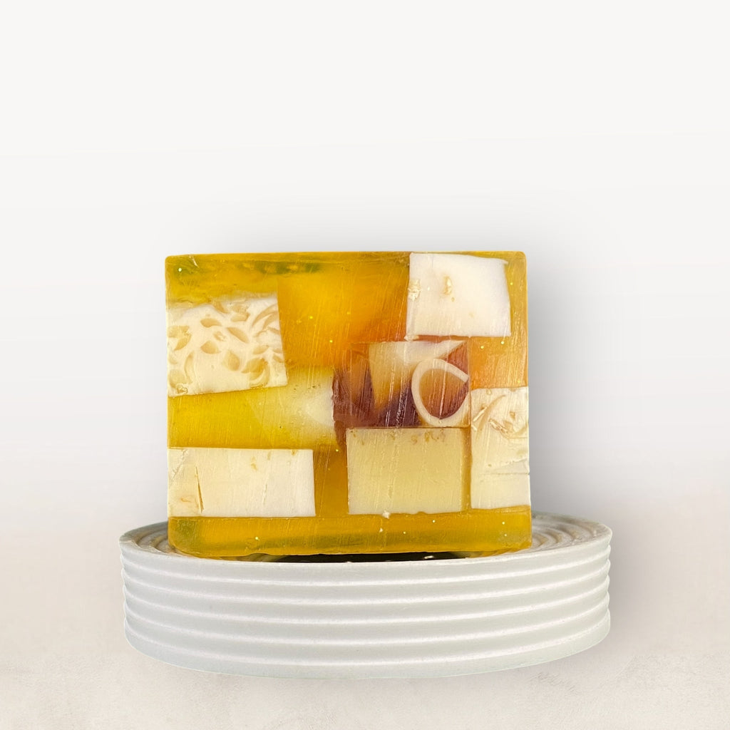 Goleo N° 708 – Savon artisanal « Santal & Miel »