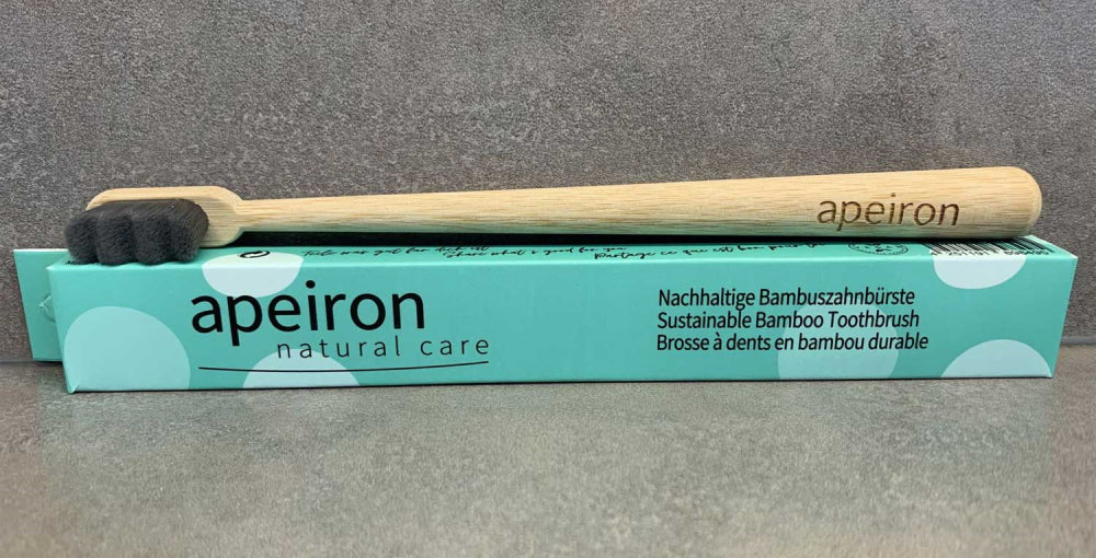 APEIRON Apeiron FINIDENT bamboo toothbrush, black