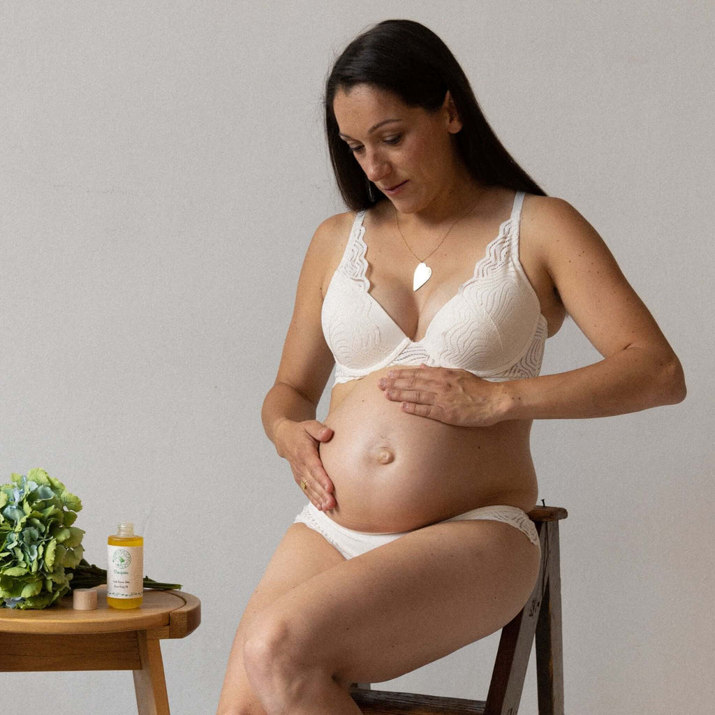 Huile Maman Bébé Bio | Grossesse, Massage & Anti-Vergetures
