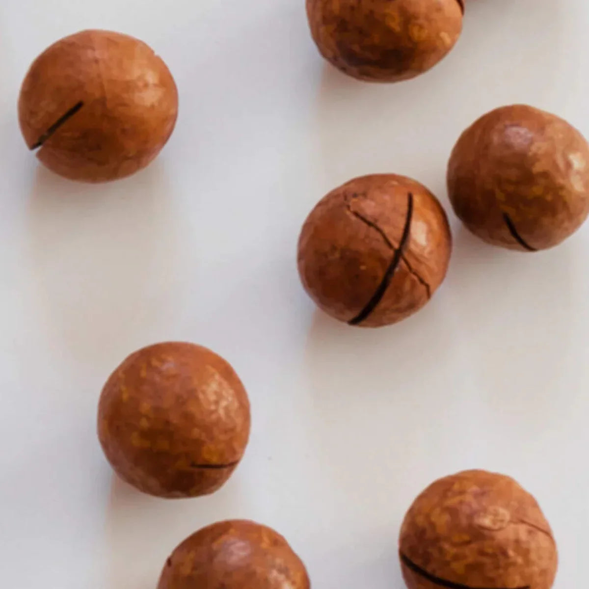 Huile de macadamia BIO pressée à froid - Pour le corps et cheveux