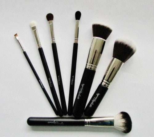 Tigerzzz-Stylists 7-Teiliges Pinselset mit Etui